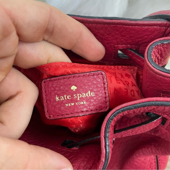 Kate Spade Grey Street Tiny Cooper Red pebbled leather Crossbody - Picture 11 of 12